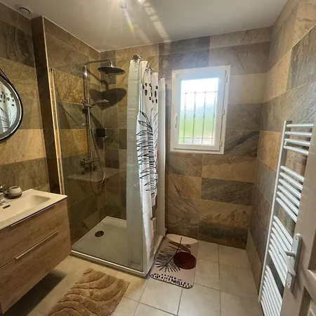 Holiday home En Provence 3 T3 Jardin Clos Greoux-les-Bains