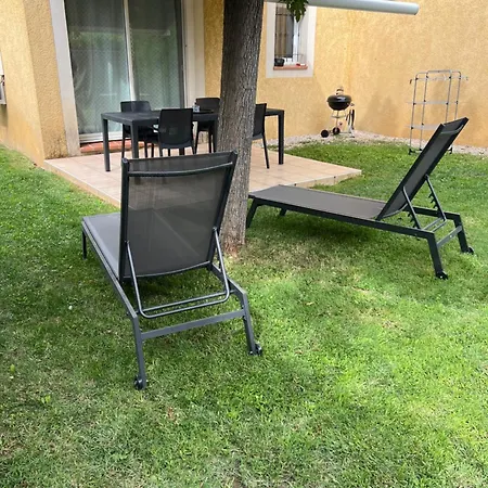 En Provence 3 T3 Jardin Clos *