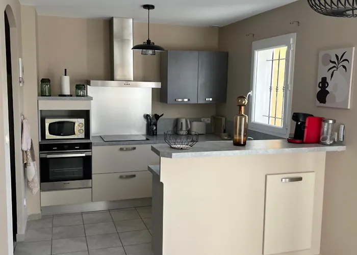 Holiday home En Provence 3 T3 Jardin Clos *