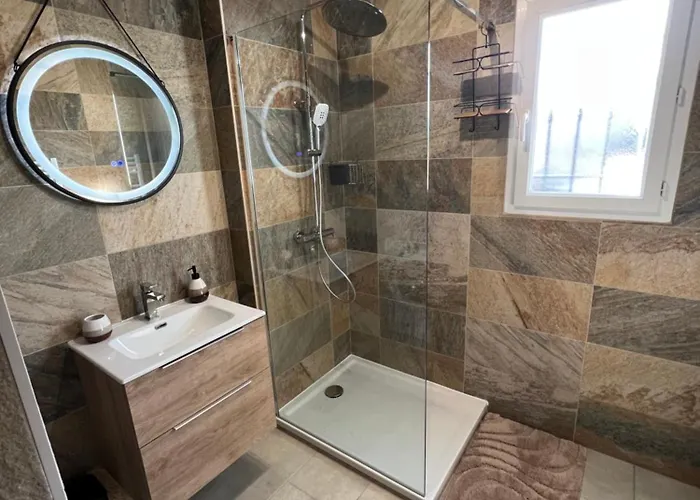 En Provence 3 T3 Jardin Clos