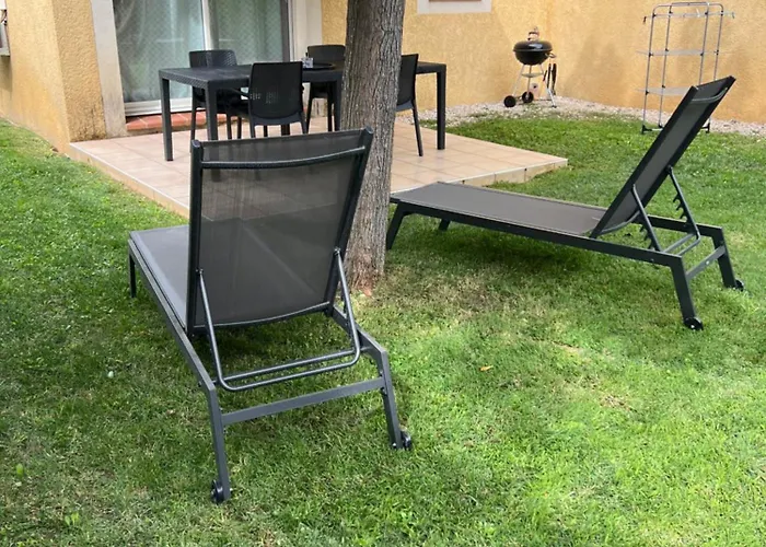 En Provence 3 T3 Jardin Clos *